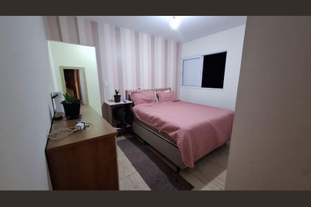 Casa para alugar com 175m², 3 quartos e 2 vagasQuarto