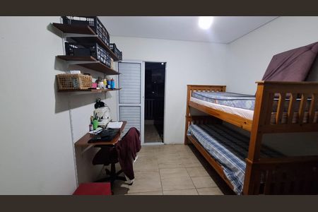 Casa para alugar com 175m², 3 quartos e 2 vagasQuarto 2