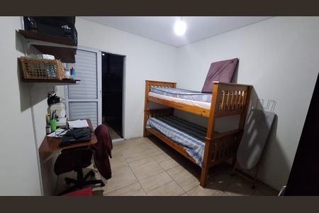 Casa para alugar com 175m², 3 quartos e 2 vagasQuarto 2