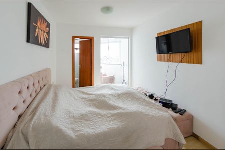 Apartamento para alugar com 80m², 2 quartos e 3 vagasSuíte