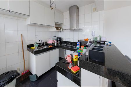 Apartamento para alugar com 80m², 2 quartos e 3 vagasCozinha