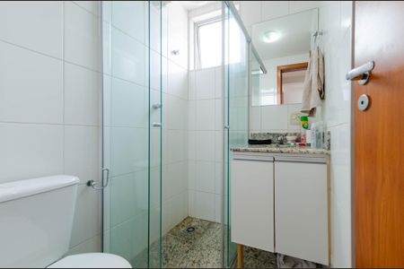 Apartamento para alugar com 80m², 2 quartos e 3 vagasBanheiro