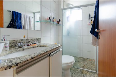 Apartamento para alugar com 80m², 2 quartos e 3 vagasBanheiro suíte