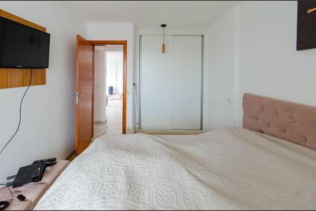 Apartamento para alugar com 80m², 2 quartos e 3 vagasSuíte