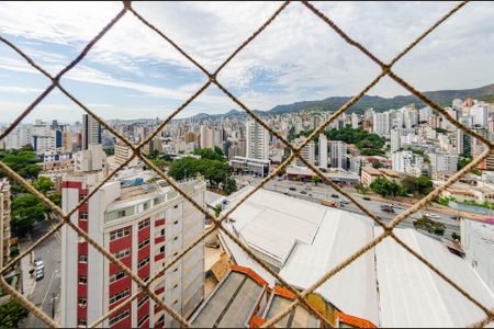 Apartamento para alugar com 80m², 2 quartos e 3 vagasVista Quarto 