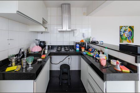 Apartamento para alugar com 80m², 2 quartos e 3 vagasCozinha