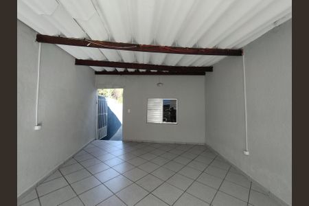 Casa à venda com 120m², 2 quartos e 2 vagasGaragem