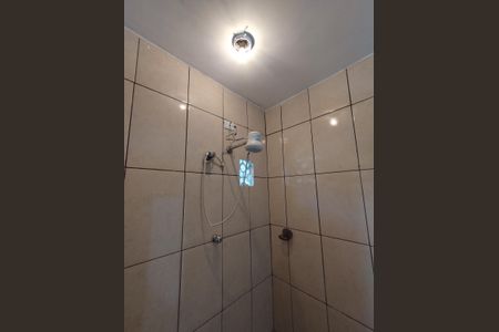 Casa à venda com 120m², 2 quartos e 2 vagasBanheiro 