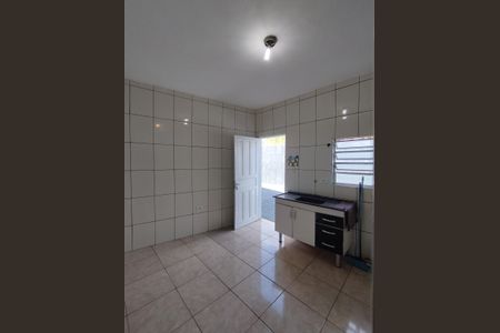 Casa à venda com 120m², 2 quartos e 2 vagasEdícula