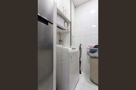 Apartamento à venda com 60m², 3 quartos e 1 vagaÁrea de Serviço