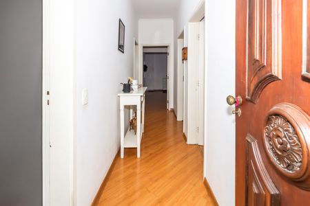 Apartamento à venda com 160m², 3 quartos e 1 vagaCorredor