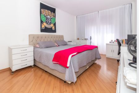 Apartamento à venda com 160m², 3 quartos e 1 vagaSuíte