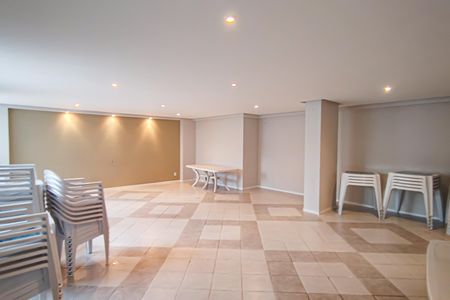 Apartamento à venda com 268m², 4 quartos e 1 vaga Apartamento à venda com 268m², 4 quartos e 1 vagaÁrea comum