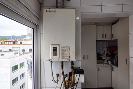 Apartamento à venda com 268m², 4 quartos e 1 vaga Apartamento à venda com 268m², 4 quartos e 1 vagaÁrea de Serviço