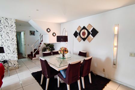 Apartamento à venda com 268m², 4 quartos e 1 vaga Apartamento à venda com 268m², 4 quartos e 1 vagaSala