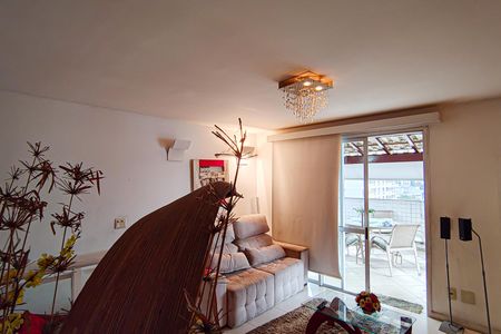 Apartamento à venda com 268m², 4 quartos e 1 vaga Apartamento à venda com 268m², 4 quartos e 1 vagaSala