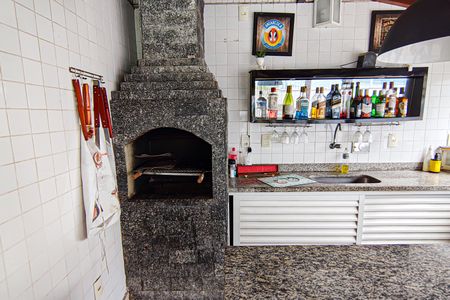 Apartamento à venda com 268m², 4 quartos e 1 vaga Apartamento à venda com 268m², 4 quartos e 1 vagaÁrea Lazer