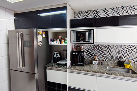 Apartamento à venda com 268m², 4 quartos e 1 vaga Apartamento à venda com 268m², 4 quartos e 1 vagaCozinha