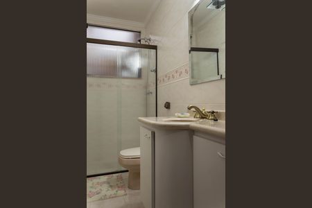 Casa à venda com 184m², 3 quartos e 3 vagasBanheiro