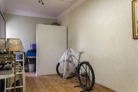 Casa à venda com 184m², 3 quartos e 3 vagasQuarto de Serviço