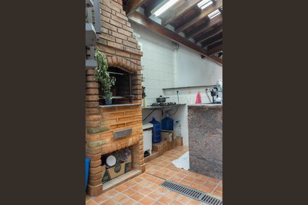 Casa à venda com 184m², 3 quartos e 3 vagasQuintal