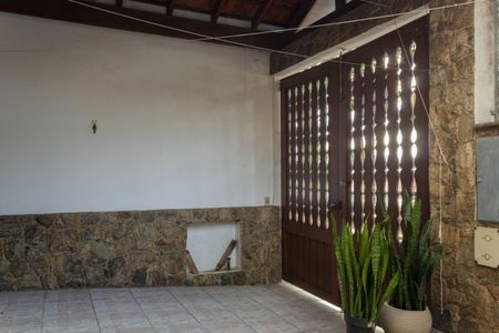 Casa à venda com 184m², 3 quartos e 3 vagasGaragem