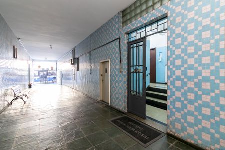 Apartamento à venda com 70m², 2 quartos e sem vaga Apartamento à venda com 70m², 2 quartos e sem vagaÁrea comum - Corredor de Entrada