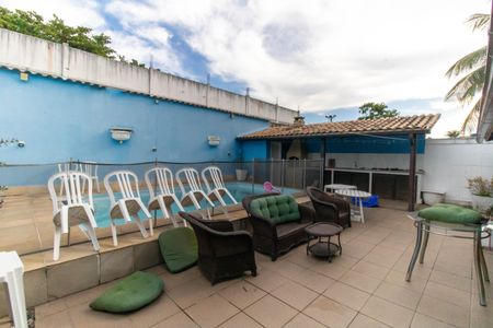 Casa à venda com 207m², 4 quartos e 4 vagas Casa à venda com 207m², 4 quartos e 4 vagasÁrea Gourmet