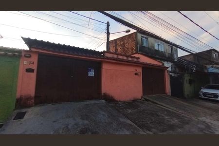 Casa à venda com 300m², 5 quartos e 5 vagasFachada