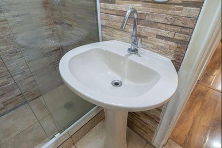 Apartamento à venda com 65m², 3 quartos e sem vagaBanheiro 