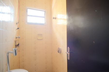 Casa para alugar com 272m², 5 quartos e 5 vagasBanheiro de serviço