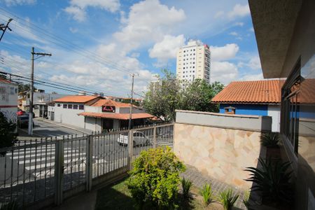 Casa para alugar com 272m², 5 quartos e 5 vagasEntrada