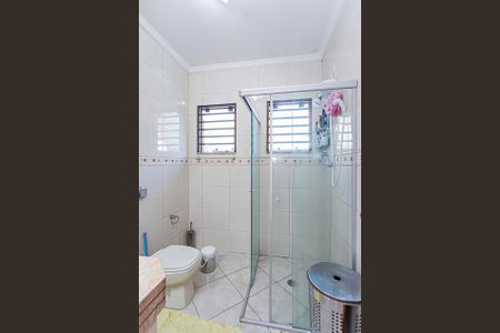 Casa à venda com 168m², 4 quartos e 4 vagas Casa à venda com 168m², 4 quartos e 4 vagasBanheiro Suíte 1