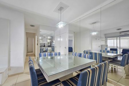 Apartamento para alugar com 119m², 3 quartos e 2 vagas Apartamento para alugar com 119m², 3 quartos e 2 vagasSala