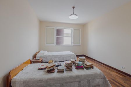 Casa à venda com 316m², 4 quartos e 4 vagasQuarto 3