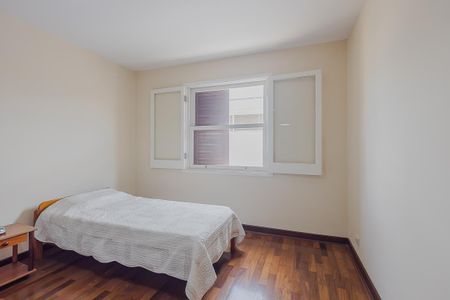 Casa à venda com 316m², 4 quartos e 4 vagasQuarto 3