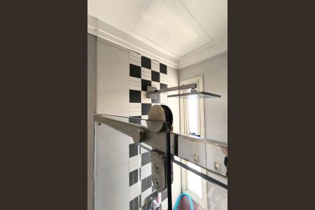 Apartamento à venda com 246m², 4 quartos e 3 vagasBanheiro da Suíte 4