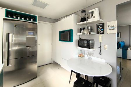 Apartamento à venda com 246m², 4 quartos e 3 vagasCozinha