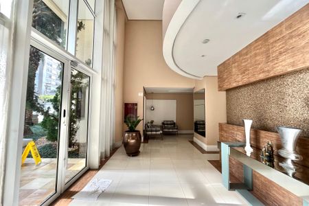 Apartamento à venda com 134m², 3 quartos e 3 vagasHall social