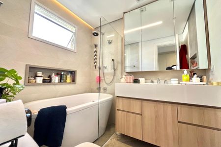 Apartamento à venda com 134m², 3 quartos e 3 vagasBanheiro da Suíte 3