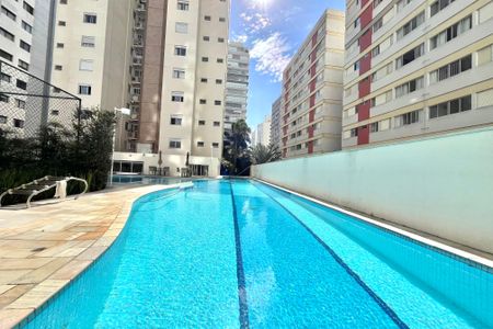 Apartamento à venda com 134m², 3 quartos e 3 vagasÁrea comum - Piscina