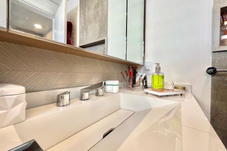 Apartamento à venda com 134m², 3 quartos e 3 vagasBanheiro da Suíte 3