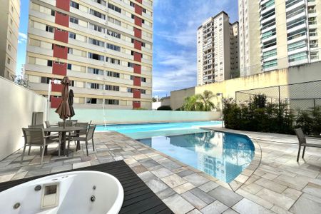 Apartamento à venda com 134m², 3 quartos e 3 vagasÁrea comum - Piscina