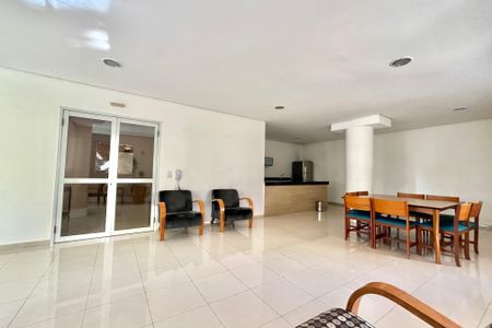 Apartamento à venda com 134m², 3 quartos e 3 vagasÁrea comum - Salão de festas