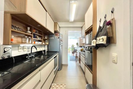 Apartamento à venda com 134m², 3 quartos e 3 vagasCozinha