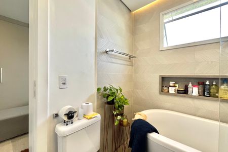 Apartamento à venda com 134m², 3 quartos e 3 vagasBanheiro da Suíte 3
