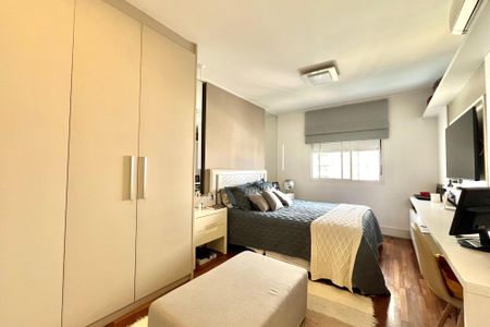 Apartamento à venda com 134m², 3 quartos e 3 vagasSuite 3