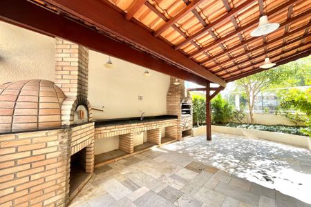 Apartamento à venda com 134m², 3 quartos e 3 vagasÁrea comum - Churrasqueira