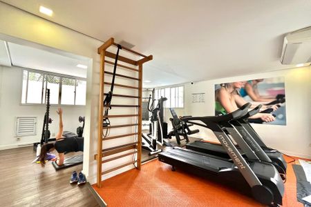 Apartamento à venda com 134m², 3 quartos e 3 vagasÁrea comum - Academia