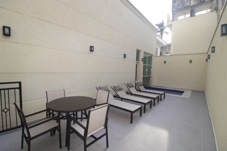 Apartamento à venda com 75m², 2 quartos e 1 vagaÁrea Comum